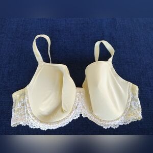 Wacoal Embrace Lace bra underwire Yellow molded padded 853191 38D NWOT